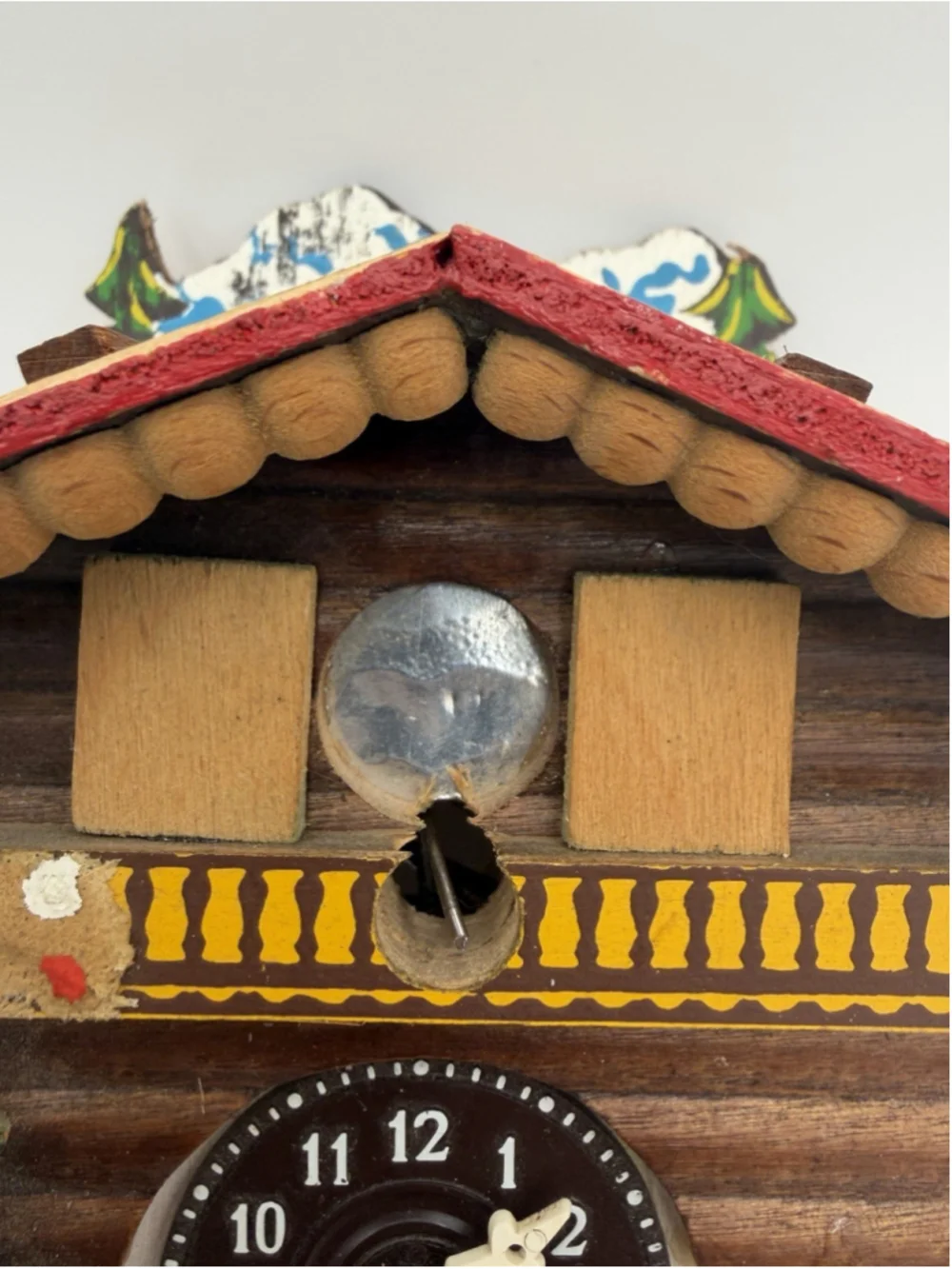 Vintage Small Swiss Chalet Style Wooden Cuckoo Clock UNTESTED/UNKNOWN IF WORKS
